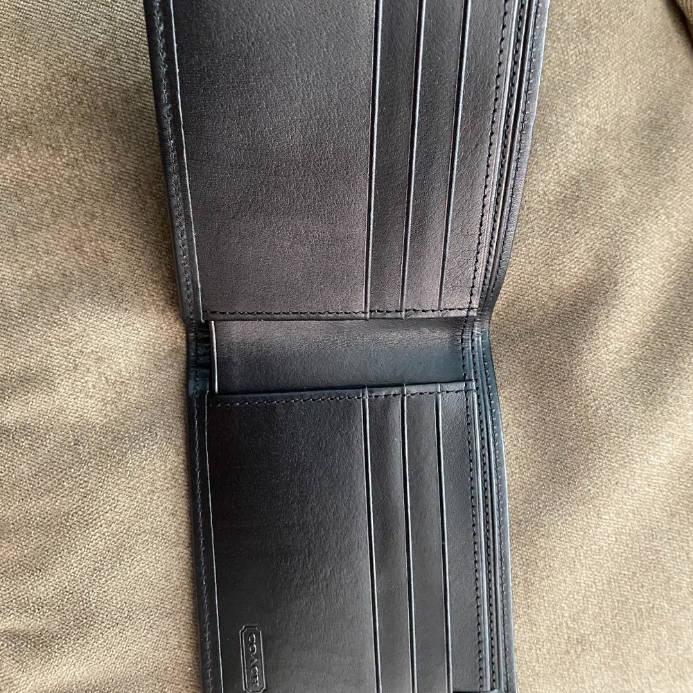 Coach men's billfold